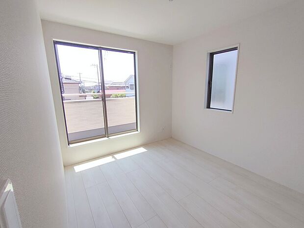 子供部屋には丁度良い洋室。サイズは5.25帖。