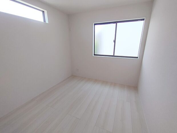 この部屋だれの部屋にしようかな、なんて会話を現地で楽しんでください。
