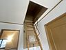 収納：増え続ける荷物も小屋裏収納（グルニエ）が強い味方に。  