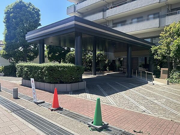 エントランスを拡大表示