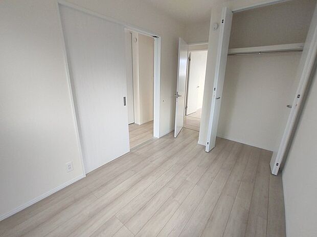 子供部屋には丁度良い洋室。
