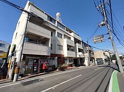 ブロケイド岸町