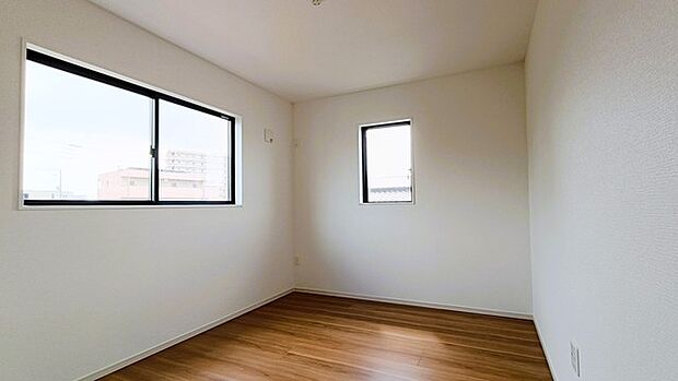 この部屋だれの部屋にしようかな、なんて会話を現地で楽しんでください。 
