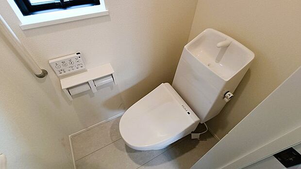 気持ちいいウォシュレット機能。