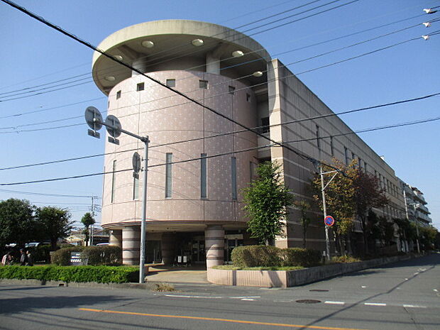 市立宮原図書館（500m）