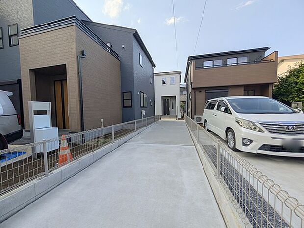 奥まった敷地延長ならでは。視線は少なく、自分のプライベートな空間を楽しめます。