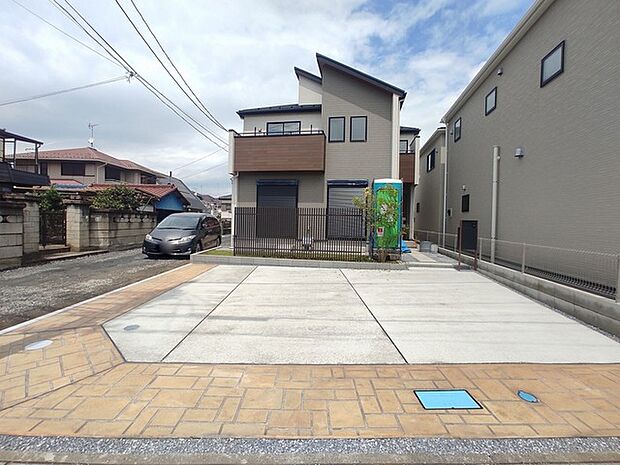 当分譲地はこちらの一棟のみの現場となります。ご覧になれますので、お気軽にお問い合わせください。