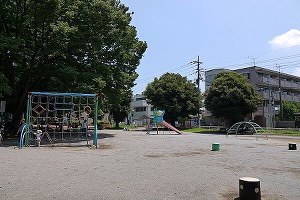 東大宮中央公園（470m）