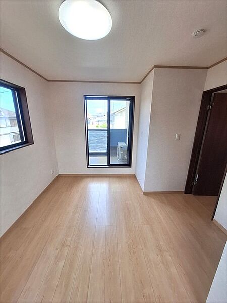 この部屋だれの部屋にしようかな、なんて会話を現地で楽しんでください。