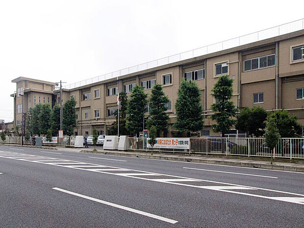 さいたま市立大宮南小学校(1580m)