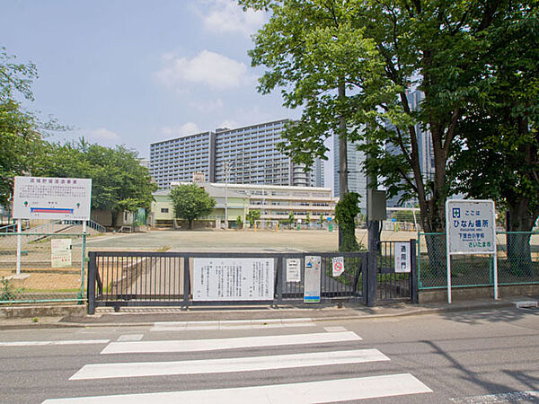 さいたま市立下落合小学校（1550m）
