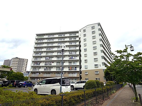 参考に同じ仕様の室内もご見学できます〇