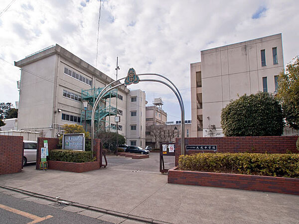 さいたま市立大成中学校（300m）