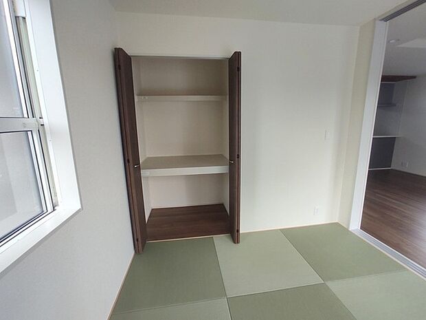 和室の収納は、やっぱり押入れがしっくりきます。