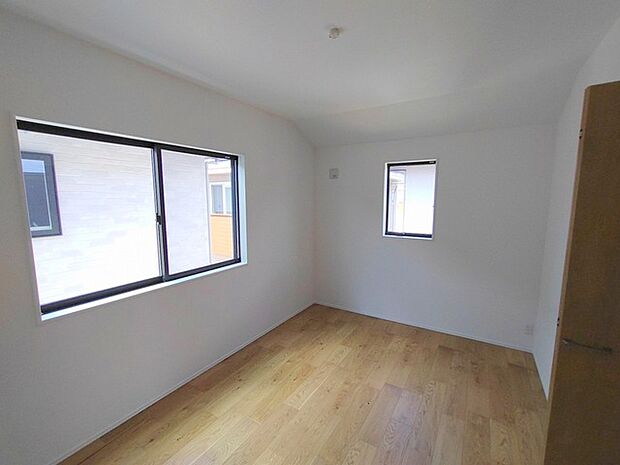 この部屋だれの部屋にしようかな、なんて会話を現地で楽しんでください。
