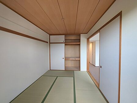 畳のにおいが香る和室は、きっとくつろぎの空間になるでしょう。