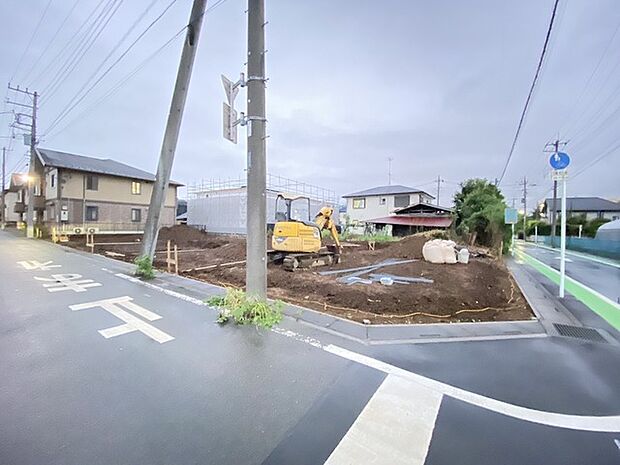 風通し・日当たりに優れる角地。開放感をお楽しみください。