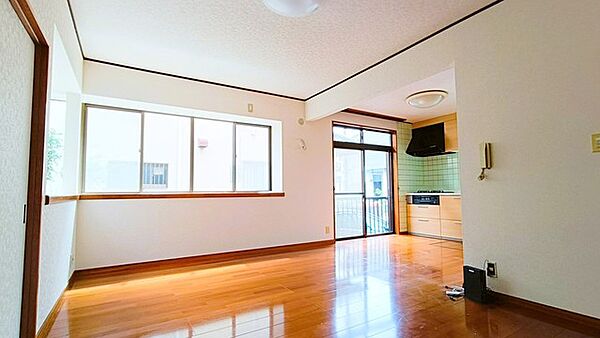 南向きのＬＤＫ、 日当たりにこだわった住宅がここに。