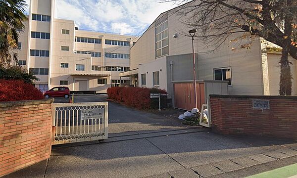 鶴ヶ島市立栄小学校（620m）