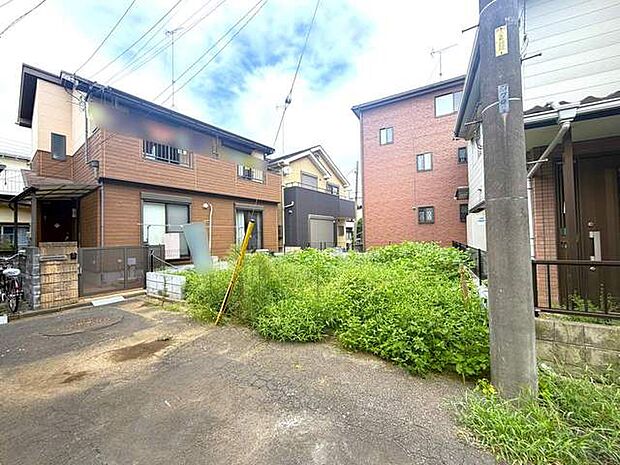 基礎から完成済みの住まいまで、各工程をご確認いただけます。