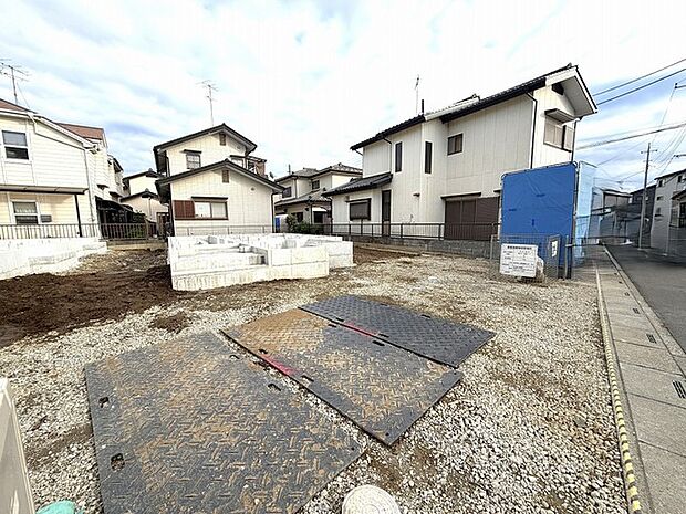 同じグレードで建てられた最寄りの完成物件を、参考にご覧になれます。