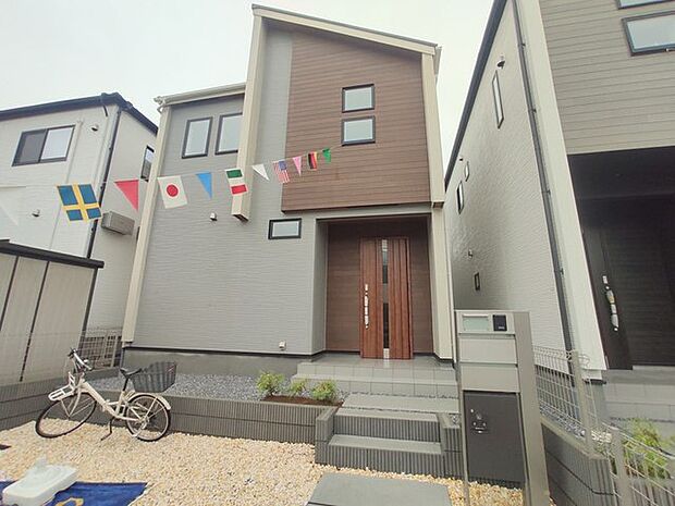 ウェブや資料からでは得られないヒントがたくさん見つかる完成物件です。