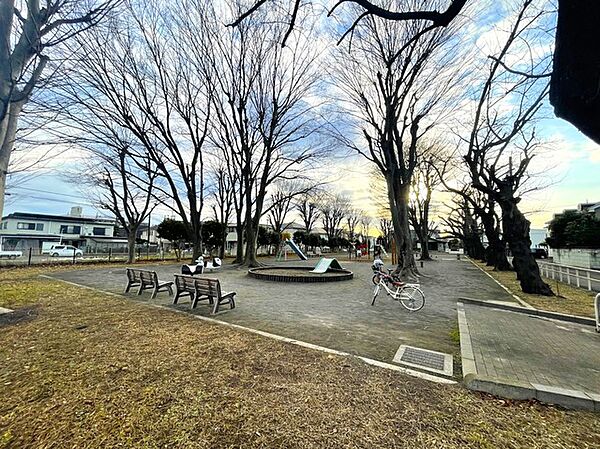 本郷第7公園（220m）