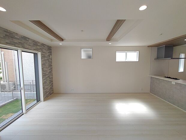 太陽の恵みを感じる、温もりと明るさにあふれたお部屋。 