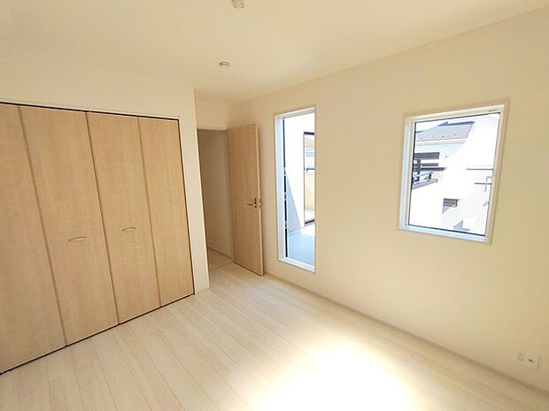 この部屋だれの部屋にしようかな、なんて会話を現地で楽しんでください。