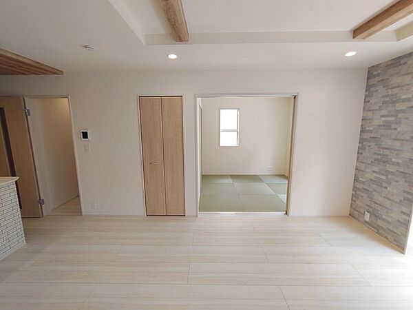 家族団らんの時間も増えそうな、くつろぎのＬＤＫ。