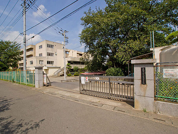 上尾市立大石南中学校（440m）