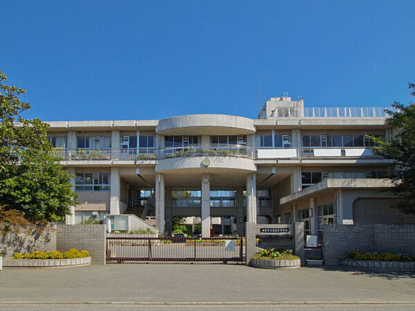 鴻巣市立赤見台中学校（1000m）