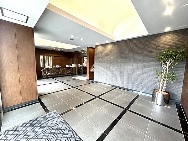 エントランスを拡大表示