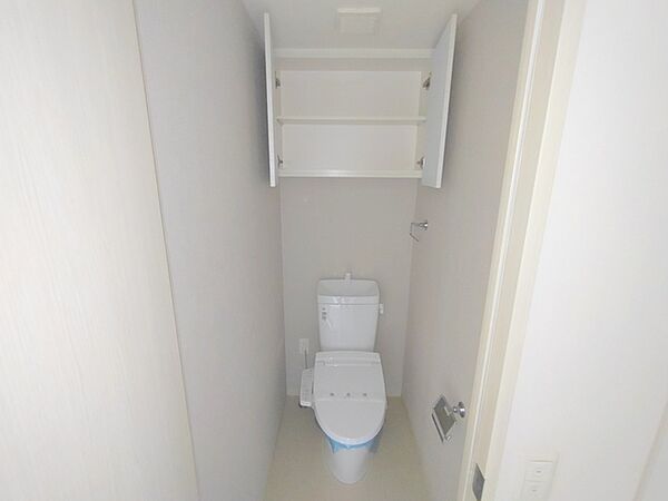 トイレを拡大表示