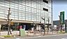 周辺：マルエツ岩槻駅前店（1330m）