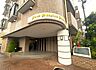 エントランス：マンションの顔、エントランスです。