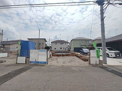 外観:基礎から完成済みの住まいまで、各工程をご確認いただけます。 外観:基礎から完成済みの住まいまで、各工程をご確認いただけます。