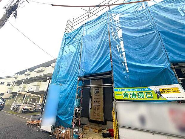 同じグレードで建てられた最寄りの完成物件を、参考にご覧になれます。