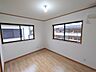 子供部屋：子供部屋には丁度良い洋室。サイズは6帖。 