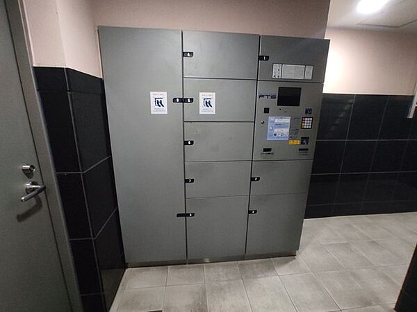 留守がちな世帯でもしっかり受け取れる宅配ボックス。