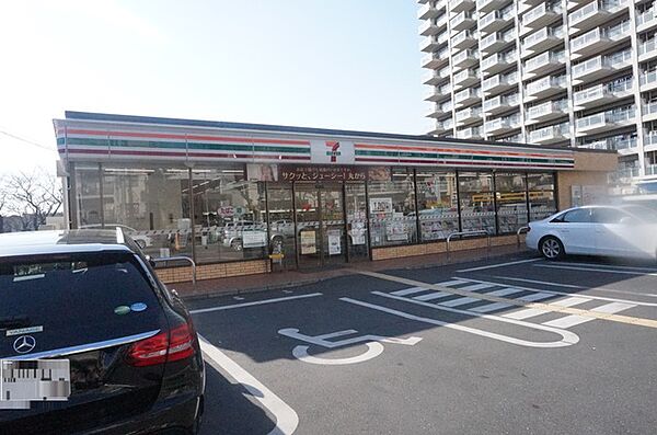 セブンイレブン　上落合3丁目店（100m）