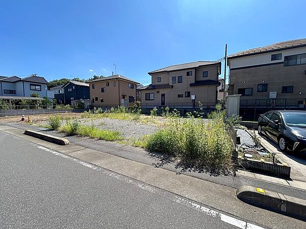 閑静な住宅地で、小さなお子様がいるご家族にも安心。