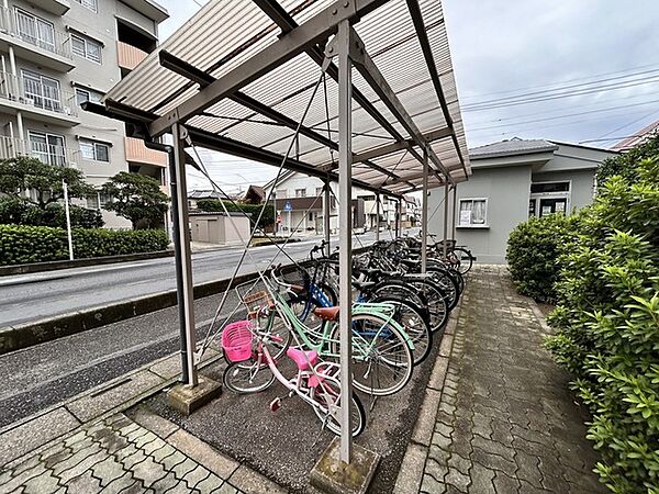 駐輪場