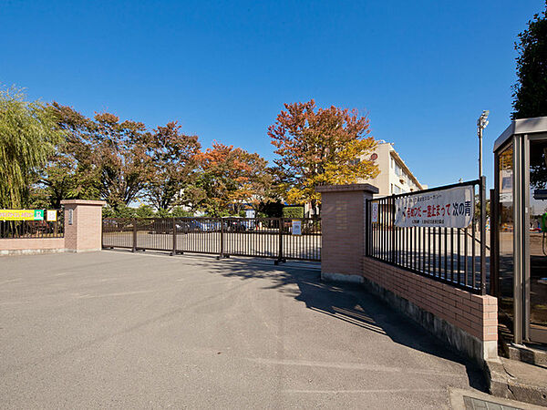 白岡市立南小学校（630m）