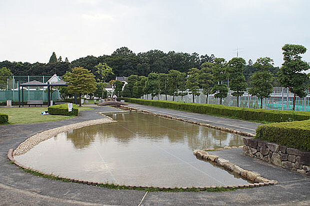 さいたま市役所 水とスポーツ公園（920m）