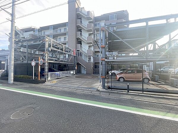 apartment 埼玉県熊谷市末広２丁目
地図を見る