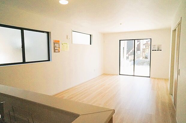 開放感と採光にこだわった、18.6帖のLDK。