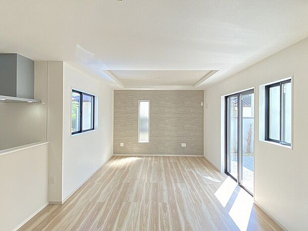 開放的なこの空間がお客様をお出迎えします。LDKは20帖。