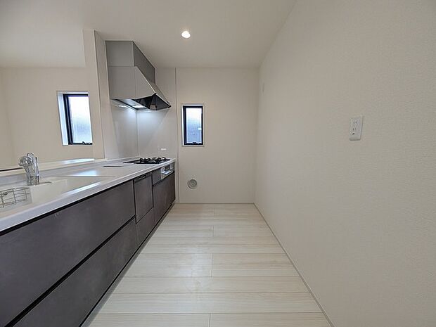 お料理を効率的に、楽しく。あったらいいなをかなえてくれるシステムキッチン。 