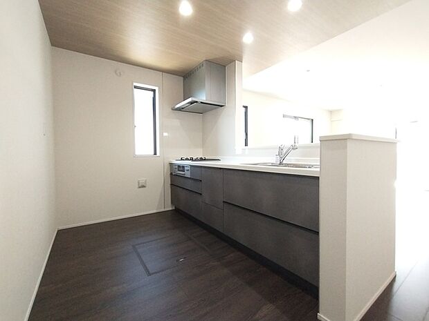 キッチンの性能が上がれば、いつものお料理も楽しくなりますね。 